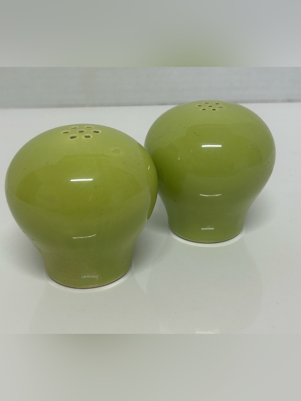 Vintage Mid Century Chartreuse Green Ceramic Salt & Pepper Shakers MCM Bulbous